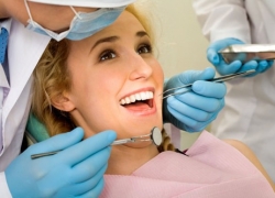 Khám răng định kỳ: Quan trọng đối với sức khỏe răng miệng